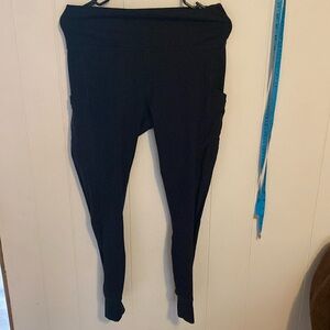 EUC Fabletics leggings